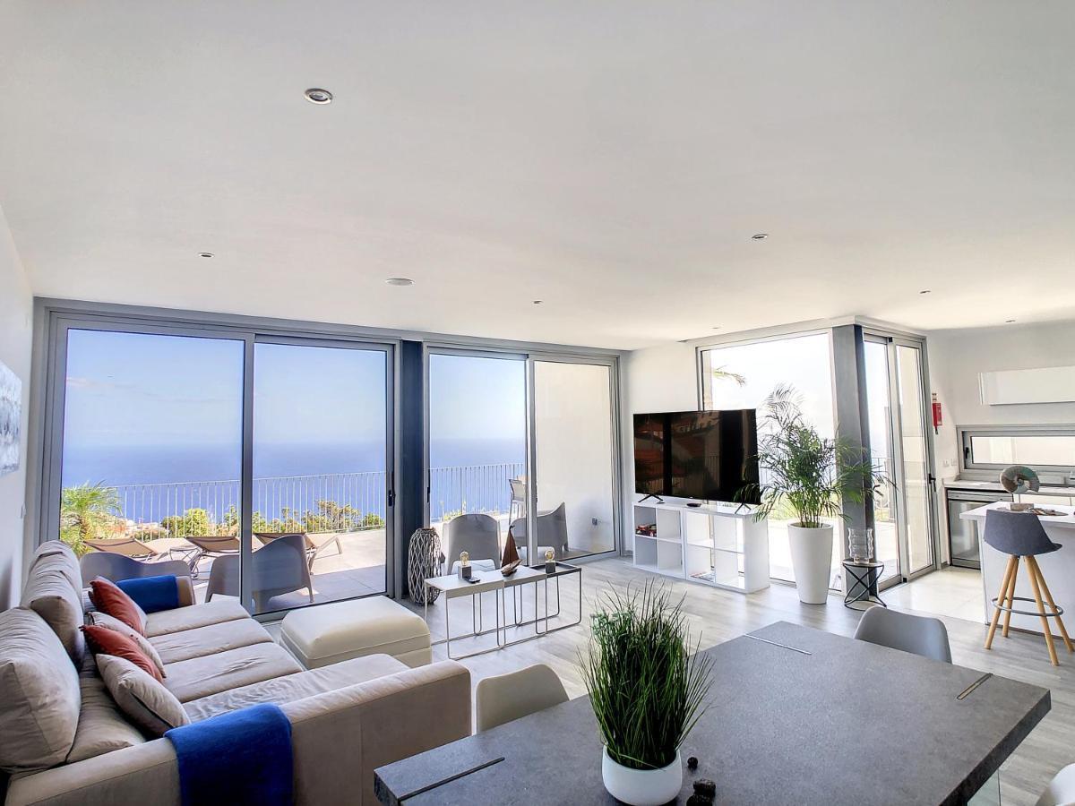 Villa Piece Of Heaven By Lovelystay Estreito Da Calheta Esterno foto