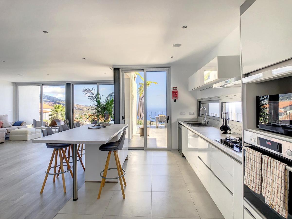 Villa Piece Of Heaven By Lovelystay Estreito Da Calheta Esterno foto