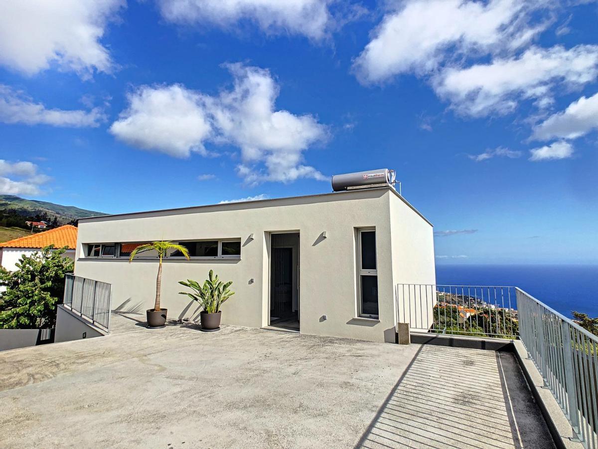 Villa Piece Of Heaven By Lovelystay Estreito Da Calheta Esterno foto